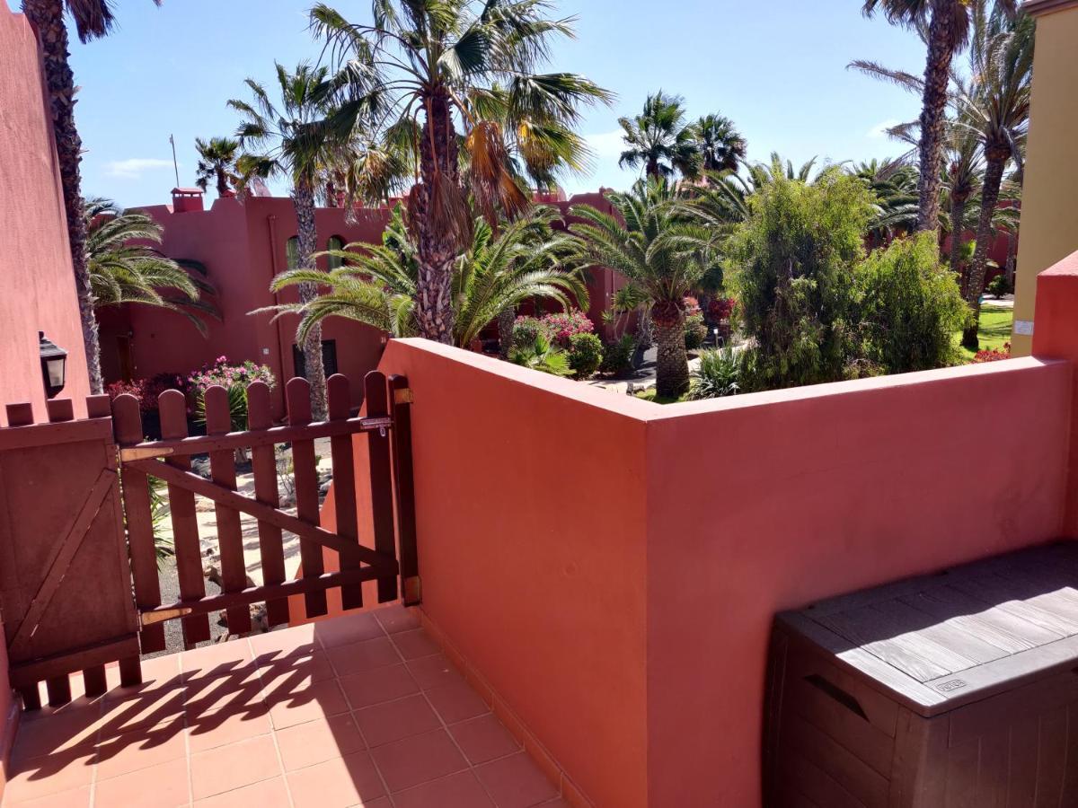 Oasis Tamarindo Poppins Pool E Terrace Apartment Corralejo Exterior photo